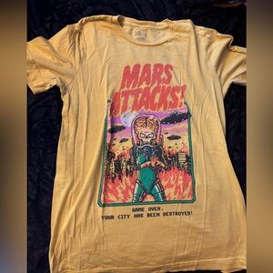 Cavity Colors Mars Attacks shirt